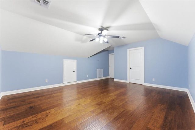 926 Carondelet Street, Lake Charles, LA 70605