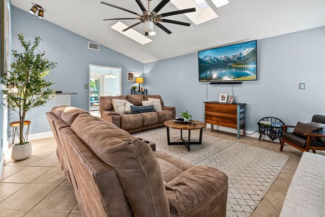 4137 FM 1568, Campbell, TX 75422