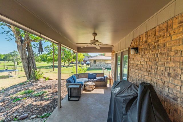 4137 FM 1568, Campbell, TX 75422