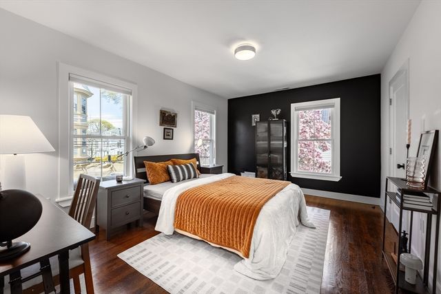 57 Walnut Street 2, Somerville, MA 02143