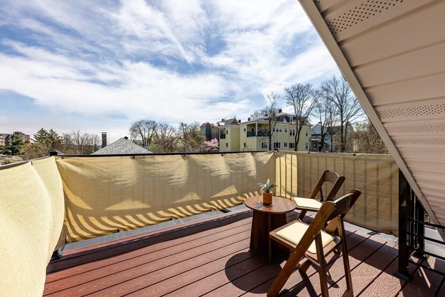 57 Walnut Street 2, Somerville, MA 02143