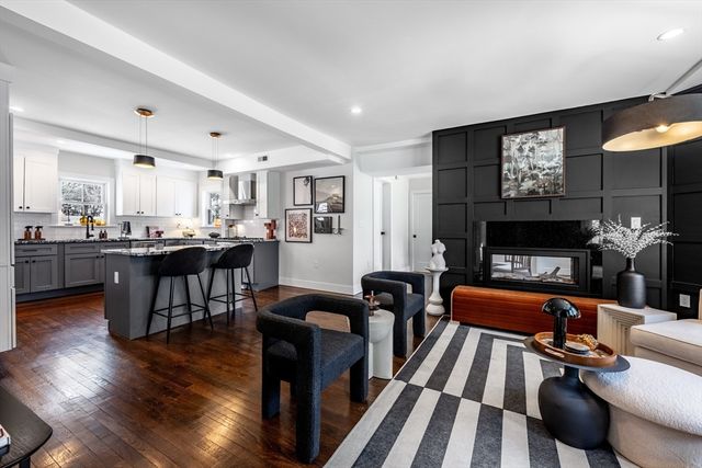 57 Walnut Street 2, Somerville, MA 02143