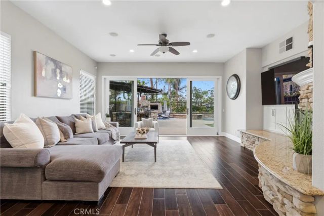 1665 Tyler, Fullerton, CA 92835