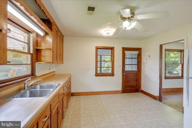 12 LITTLE WHIM RD, Fredericksburg, VA 22405