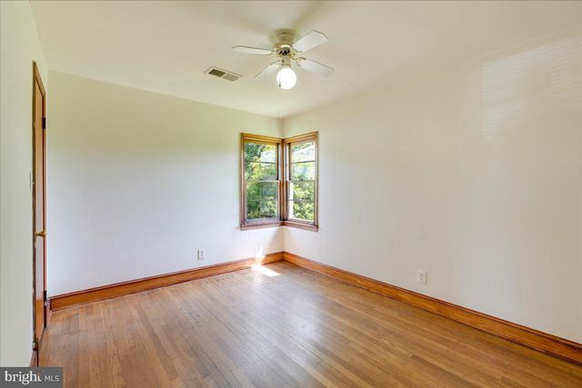12 LITTLE WHIM RD, Fredericksburg, VA 22405