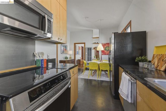962 55Th St, Oakland, CA 94608