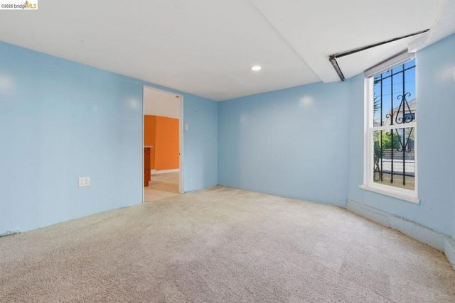 962 55Th St, Oakland, CA 94608