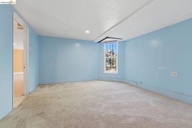 962 55Th St, Oakland, CA 94608