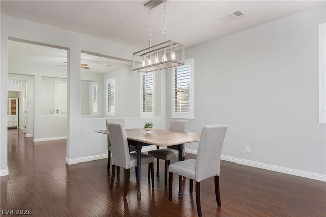 7624 Sugarloaf Peak Street, Las Vegas, NV 89166