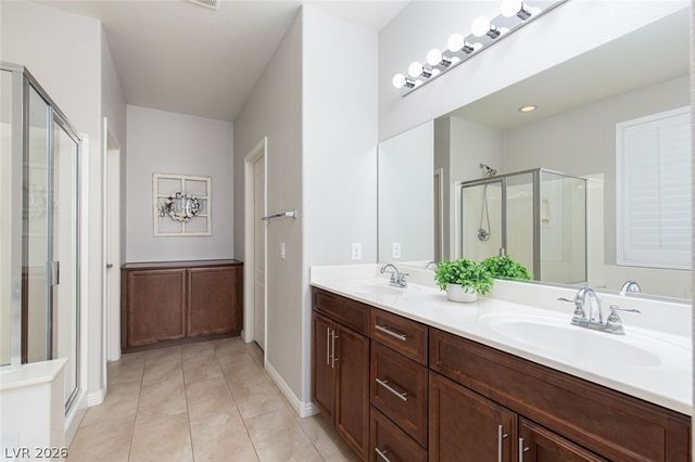 7624 Sugarloaf Peak Street, Las Vegas, NV 89166