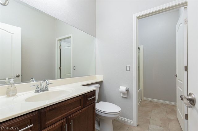 7624 Sugarloaf Peak Street, Las Vegas, NV 89166