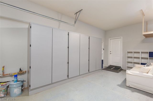 7624 Sugarloaf Peak Street, Las Vegas, NV 89166