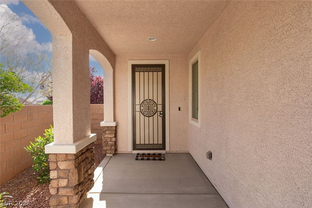 7624 Sugarloaf Peak Street, Las Vegas, NV 89166 — photo 3
