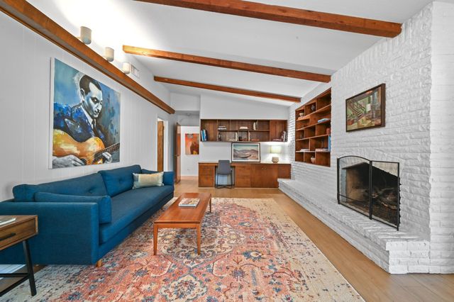 908 Vogel DR, Lockhart, TX 78644