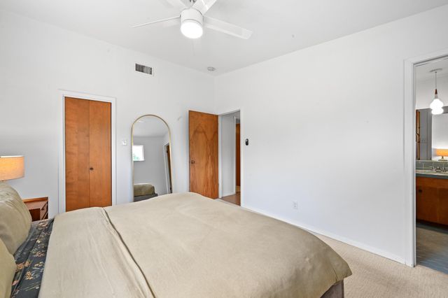 908 Vogel DR, Lockhart, TX 78644