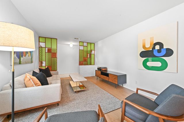 908 Vogel DR, Lockhart, TX 78644