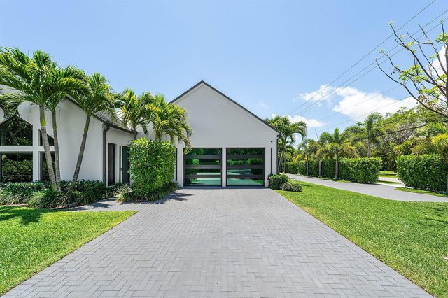 1275 N Swinton Avenue, Delray Beach, FL 33444