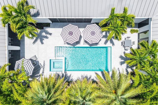 1275 N Swinton Avenue, Delray Beach, FL 33444