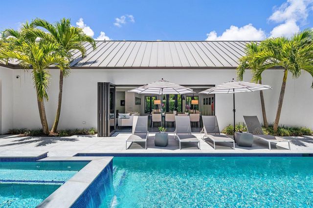 1275 N Swinton Avenue, Delray Beach, FL 33444