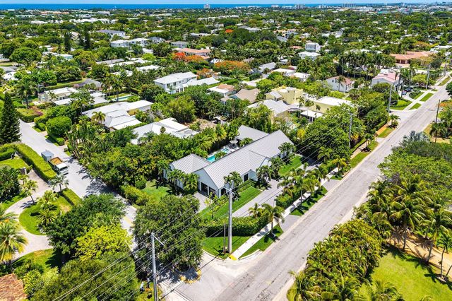 1275 N Swinton Avenue, Delray Beach, FL 33444