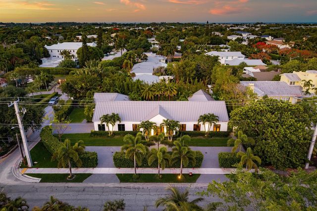 1275 N Swinton Avenue, Delray Beach, FL 33444