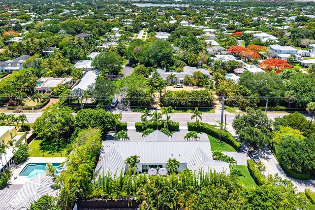 1275 N Swinton Avenue, Delray Beach, FL 33444