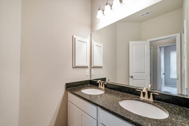 1186 Oak Lane, Conroe, TX 77316