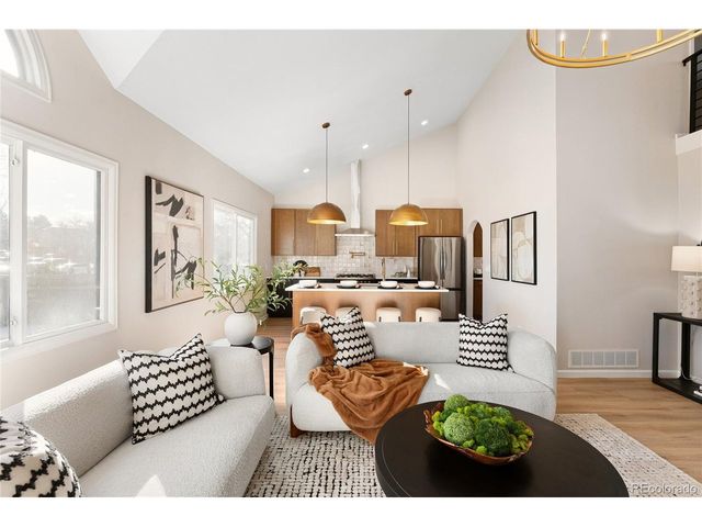 1074 E 132nd Way, Thornton, CO 80241