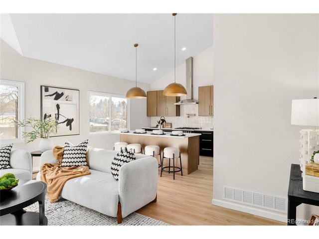 1074 E 132nd Way, Thornton, CO 80241