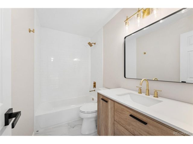 1074 E 132nd Way, Thornton, CO 80241