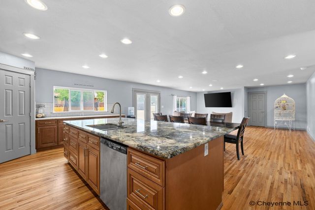 532 CORNELL LN, Cheyenne, WY 82009