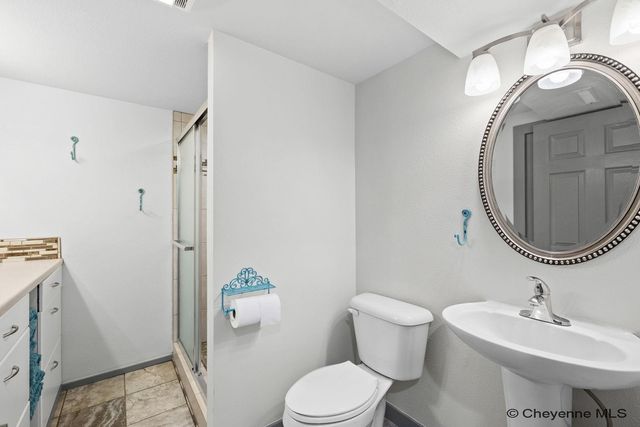 532 CORNELL LN, Cheyenne, WY 82009