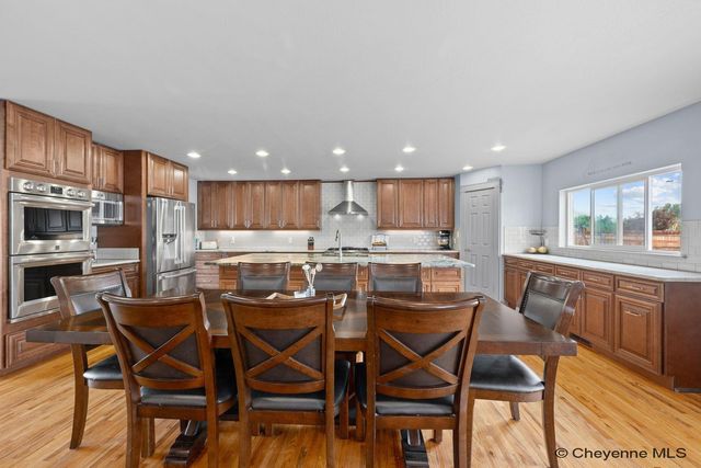 532 CORNELL LN, Cheyenne, WY 82009