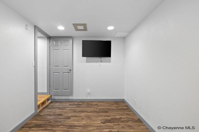 532 CORNELL LN, Cheyenne, WY 82009