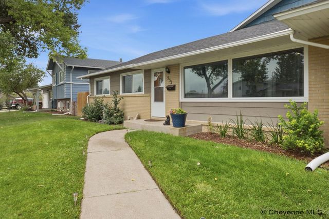 532 CORNELL LN, Cheyenne, WY 82009