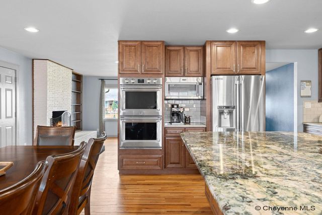 532 CORNELL LN, Cheyenne, WY 82009