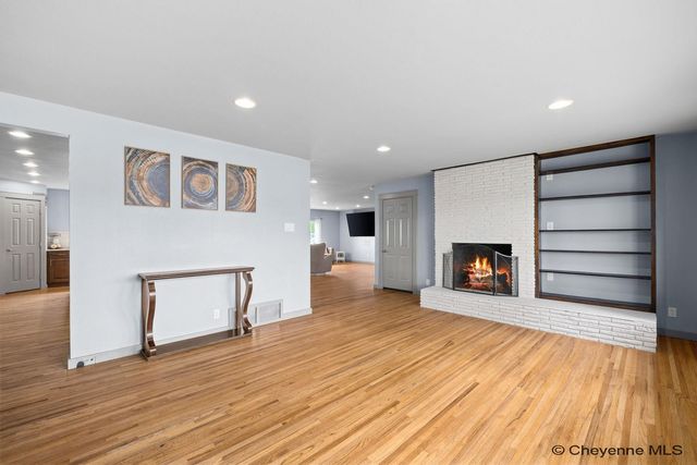 532 CORNELL LN, Cheyenne, WY 82009