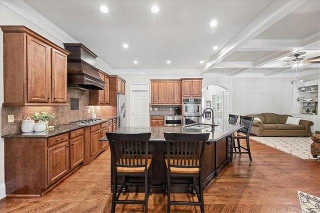 3982 Cooks Farm Drive NW, Kennesaw, GA 30152
