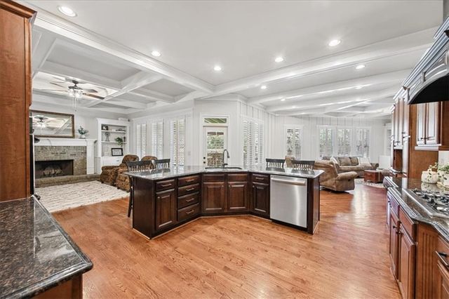3982 Cooks Farm Drive NW, Kennesaw, GA 30152