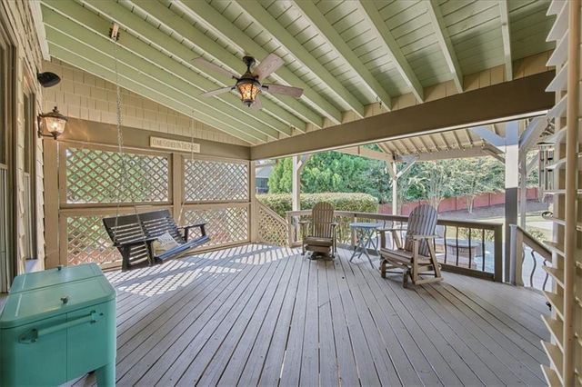 3982 Cooks Farm Drive NW, Kennesaw, GA 30152
