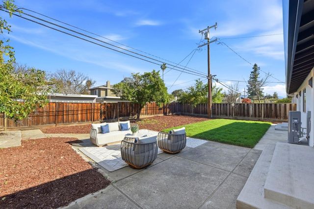 1412 Antonio Lane, San Jose, CA 95117