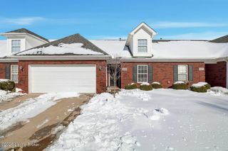 6623 Woods Mill Dr, Louisville, KY 40272