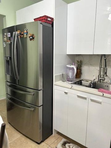 2811 Somerset Drive 316, Lauderdale Lakes, FL 33311