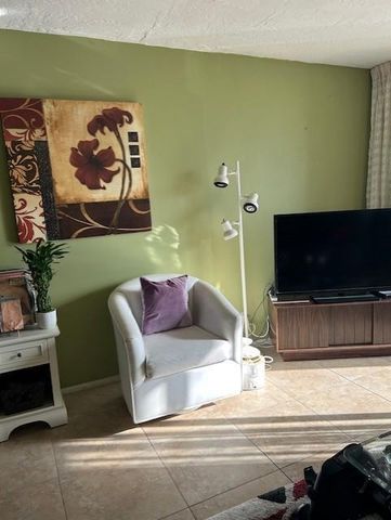 2811 Somerset Drive 316, Lauderdale Lakes, FL 33311
