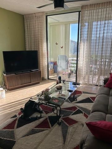 2811 Somerset Drive 316, Lauderdale Lakes, FL 33311