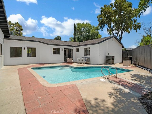 731 Calle Nogal, Thousand Oaks, CA 91360