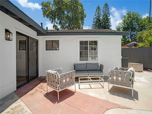 731 Calle Nogal, Thousand Oaks, CA 91360