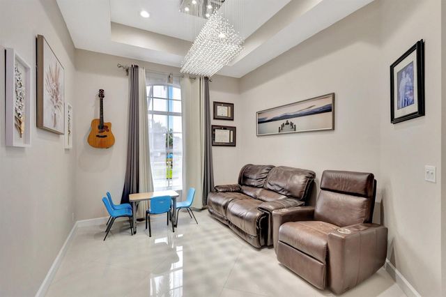 12402 83rd Lane N, West Palm Beach, FL 33412