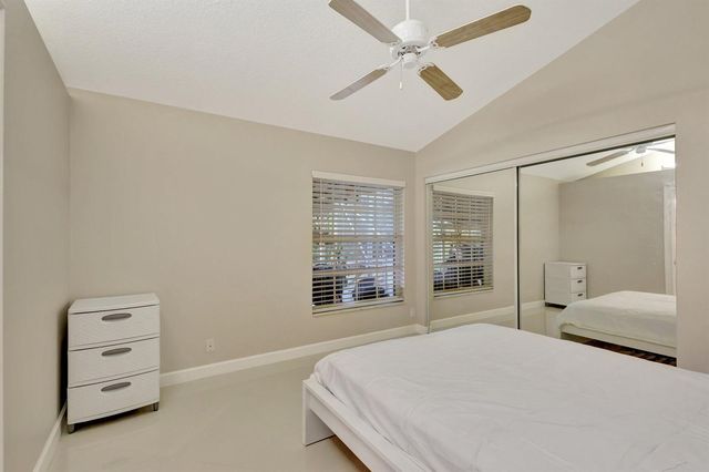 12402 83rd Lane N, West Palm Beach, FL 33412
