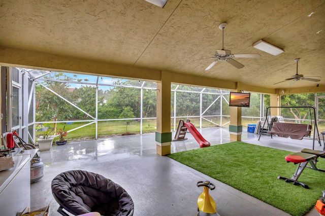 12402 83rd Lane N, West Palm Beach, FL 33412
